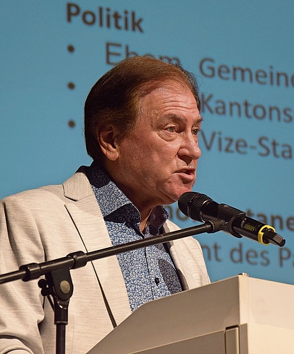 Hubert Bläsi führte souverän durch das Programm. Hubert Bläsi führte souverän durch das Programm.