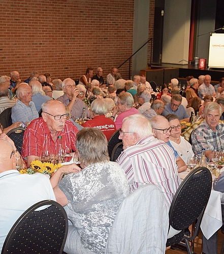 Fast 700 Seniorinnen und Senioren waren an drei Tagen im Parktheater zu Gast. Fast 700 Seniorinnen und Senioren waren an drei Tagen im Parktheater zu Gast.