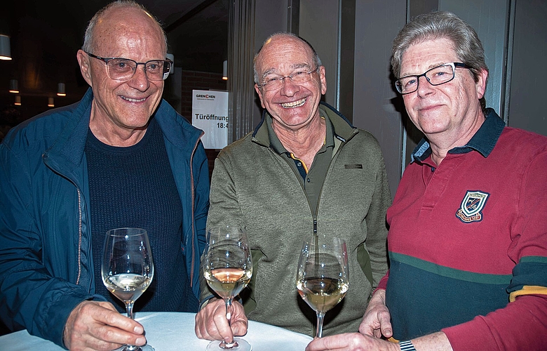 Anton Kubalek, Peter Kaufmann und Güggs Zahler beim Apéro.