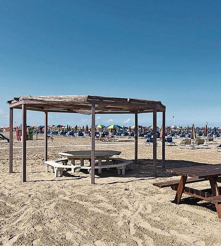 Ferienfeeling pur: Bis vor 25 Jahren fuhren viele Familien nach Rimini. Bild: zvg