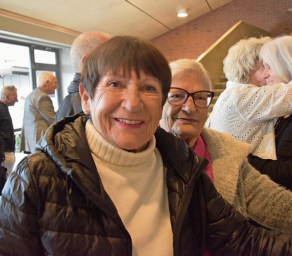 Ebenfalls zwei bekannte Grenchner Gesichter: Christel Vogelsang und Yvonne Etienne. 