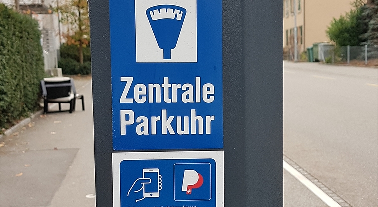 Parkieren ist so noch einfacher: Parkzeit in der App eingeben, und die Sache ist erledigt. Sinja Gräppi)