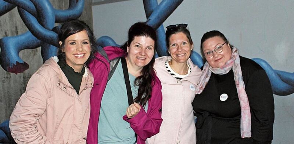 Vier strahlende Elternrat-Mitglieder (von links): Esther Zumstein, Christa Schmid, Tanja Klaus und Sherife Abazi.