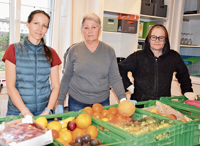 Die «Engel» der Restessbar: Olga Leuenberger, Anna Kasivin und Conny Stuber (von links).