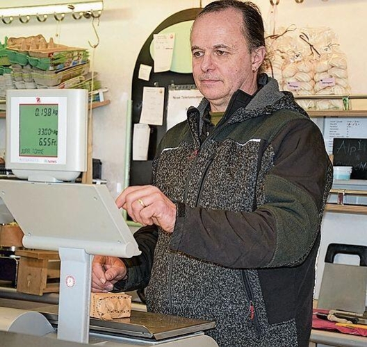 Andreas Binggeli von der Hoflaiterie aus Courgemont ist vom Umsatz begeistert.