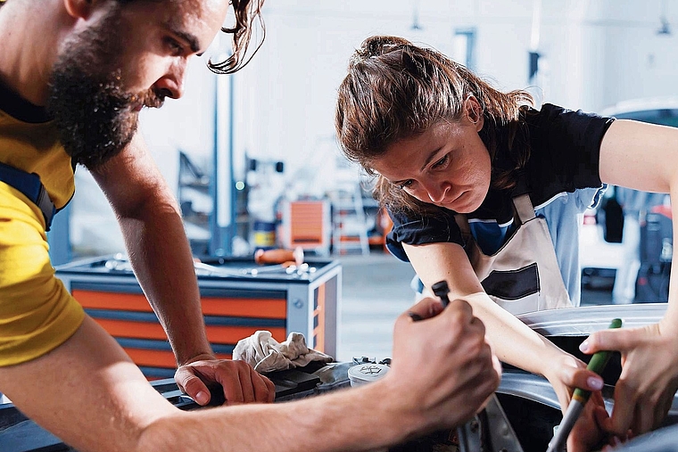 Am Samstag, 21. Februar 2026, wird im Grenchner Parktheater wieder repariert! Bild: Freepik