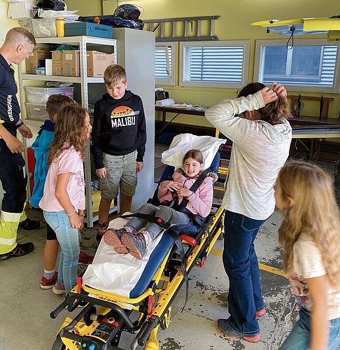 Ein Klassiker: Die Besichtigung des Ambulanz- und Rettungsdienstes der Stadt Grenchen. Bild: zvg