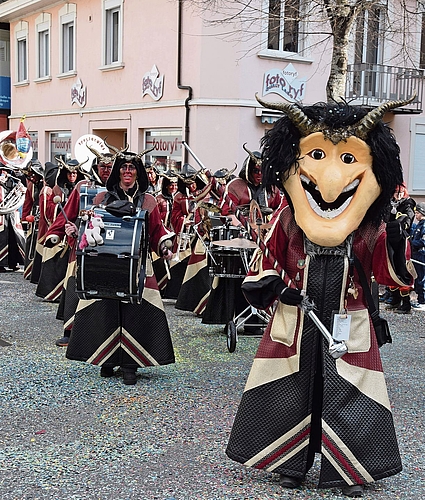Die Sujets und die Larven überzeugten vollends.