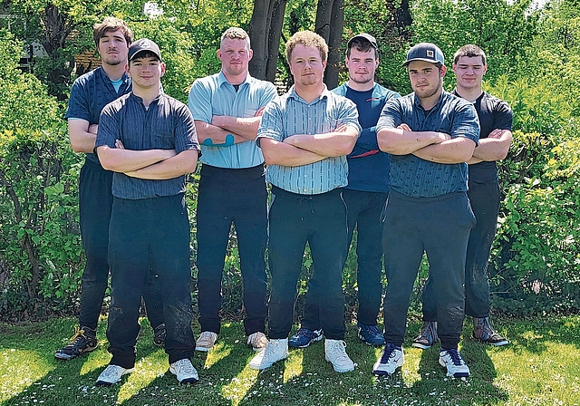 Aktive Schwinger des Teams Seeland. Hinten von links: Manuel Kehrli, Remo Rutsch, Daniel Rüegg und Christian Rüegg. Vorne von links: Matthias Flury, Elia Probst und Mathieu Martin. 