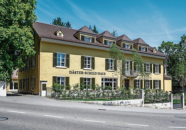 Das Däster-Schild Haus kann am kommenden Samstag besichtigt werden, nachdem es sorgfältig saniert und revitalisiert worden ist und nun zur vielseitigen Nutzung bereitsteht.  Bild: Michel Lüthi/bilderwerft.ch