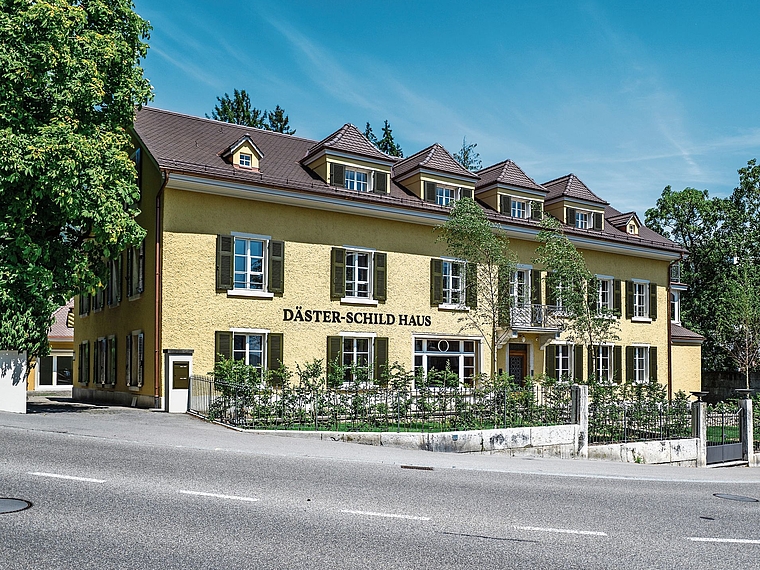 Das Däster-Schild Haus kann am kommenden Samstag besichtigt werden, nachdem es sorgfältig saniert und revitalisiert worden ist und nun zur vielseitigen Nutzung bereitsteht.  Bild: Michel Lüthi/bilderwerft.ch