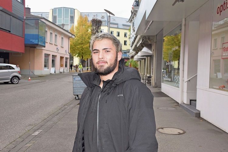 Iseni Albijon bestreitet am 21. November 2025 seinen erster Boxkampf als Profisportler. Bild: Joseph Weibel