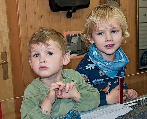 Loris Christen (links) und Nik Kocher gehörten zu zwei von vielen begeisterten Kindern.
