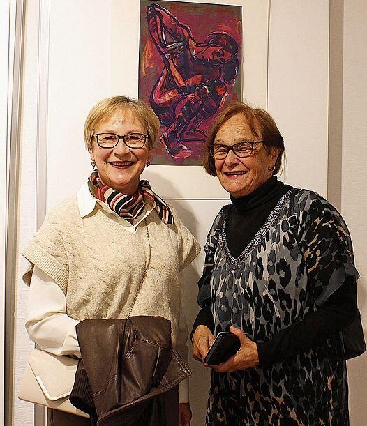 Elisabeth Egli (links) und Iris Minder haben ihr favorisiertes Bild gefunden.