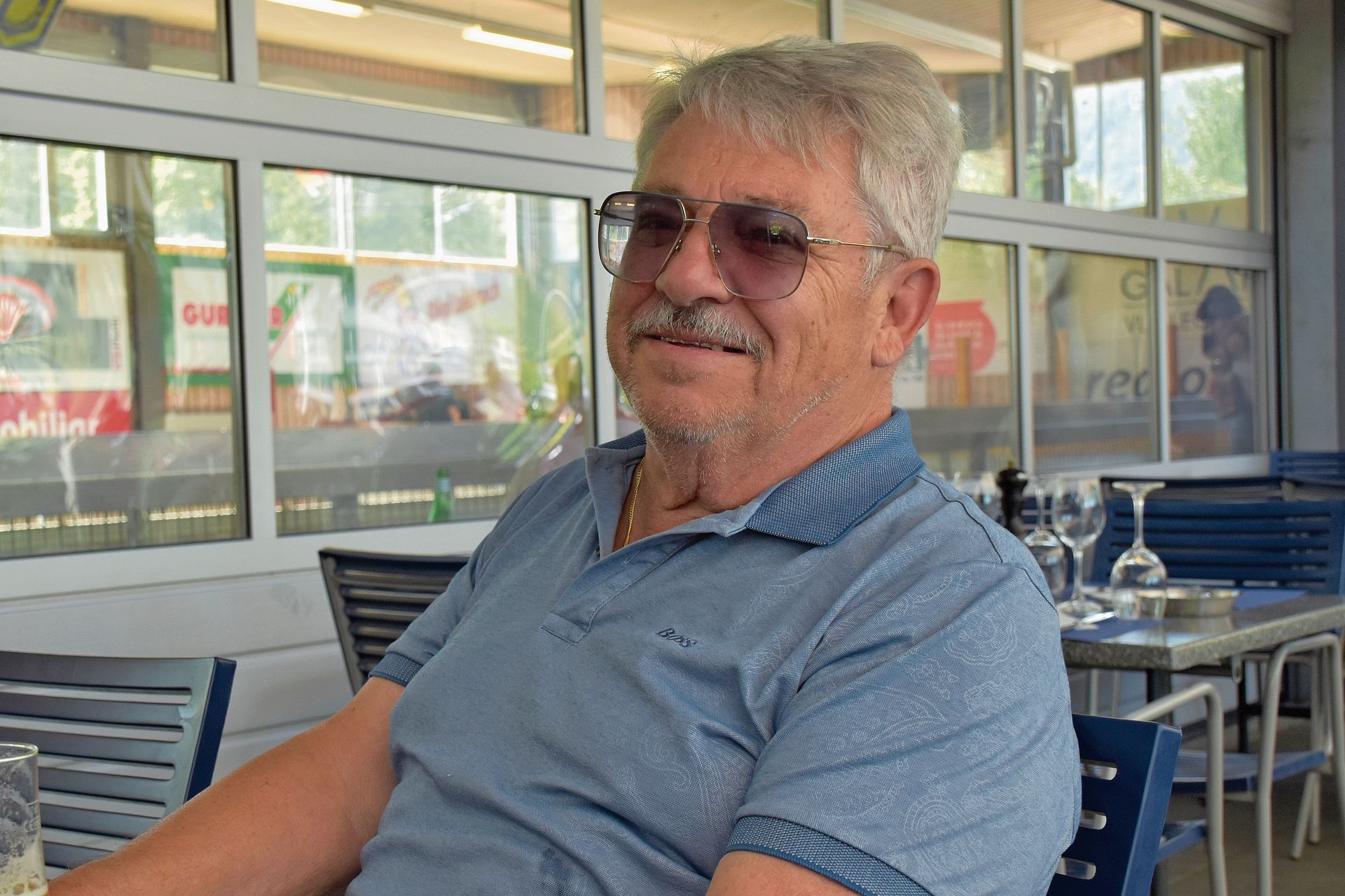 Er war über viele Jahre Vizepräsident des ehemaligen Vereins Pro Ticino: Enzo Fumasoli. Er war über viele Jahre Vizepräsident des ehemaligen Vereins Pro Ticino: Enzo Fumasoli.