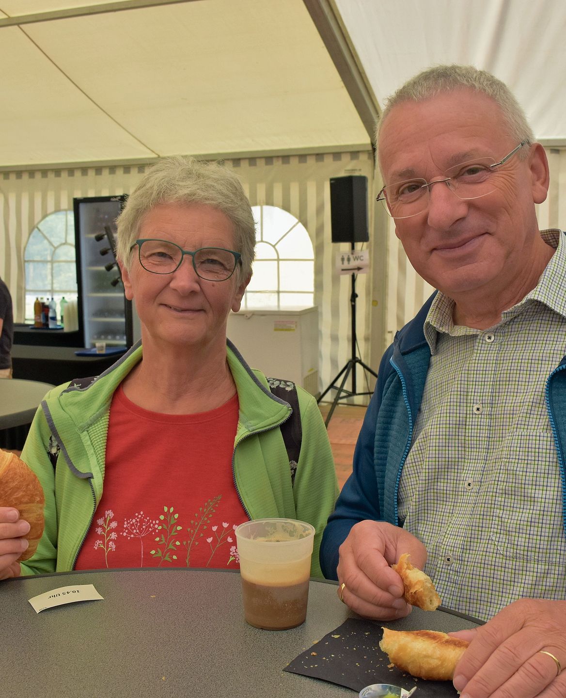 Sie freuten sich ebenfalls auf die Führung durch das renovierte Däster-Schild-Haus: Ruth und Dominique Barreaux aus Grenchen.