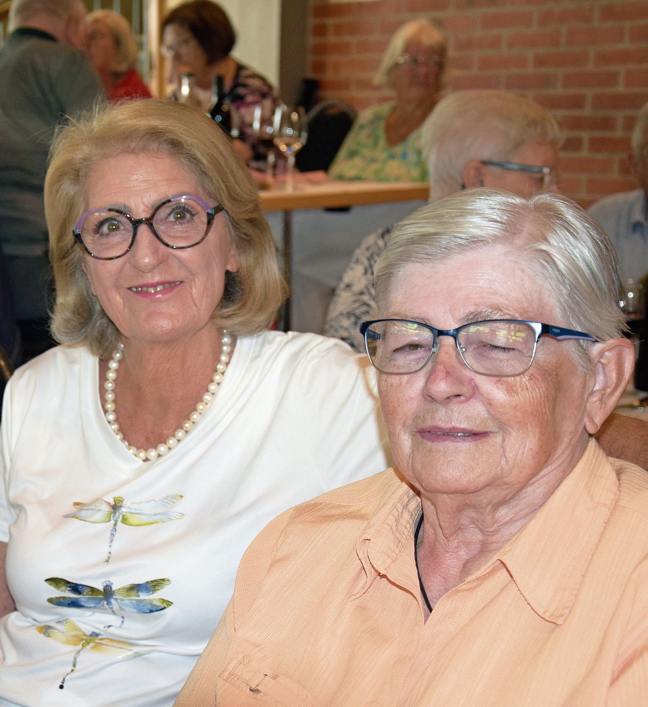 Ursula Mels (links) kam mit Anita Schwägli (rechts).Bilder: Daniel Martiny Ursula Mels (links) kam mit Anita Schwägli (rechts).Bilder: Daniel Martiny